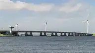 163072