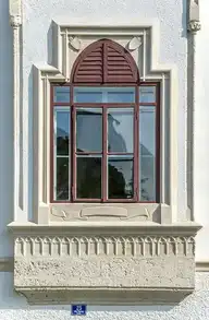 165736