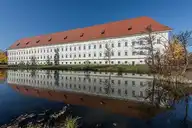 165760