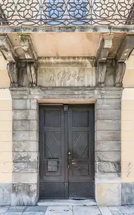 165835
