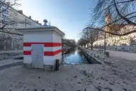 165947