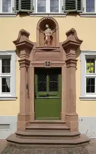 172368
