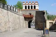 17578