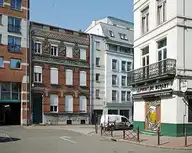 178374