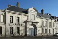 178675