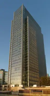 181896