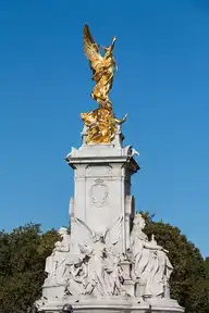 181945
