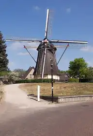 183385