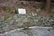 184295