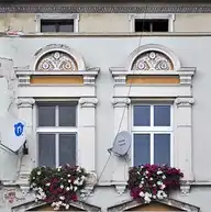 18451