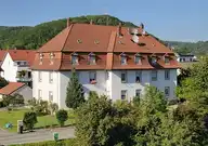 184725