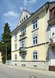 184827