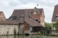 185073