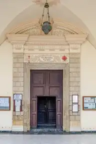 186599