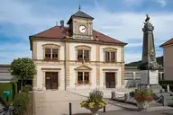 186890