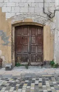 186900
