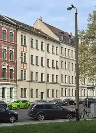 193001