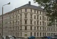 193002