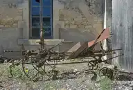 194758