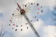 205647