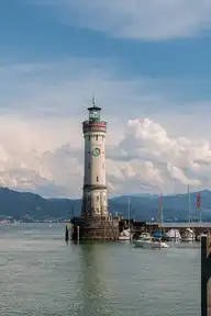 209085