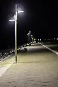 211428