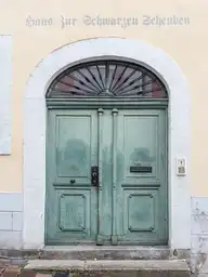 213822