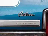 215437