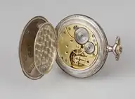 215811