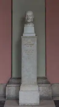218190