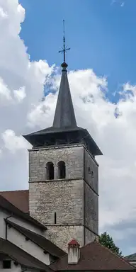 218456