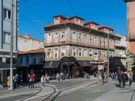 218592