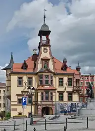 21860