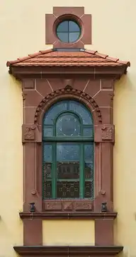 21878