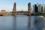 224986