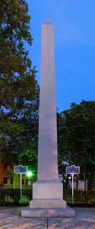 225171