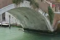 234250
