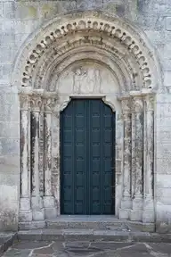 235246