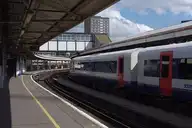 235930