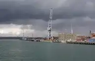235942