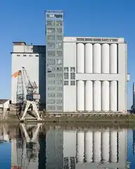 245022