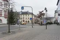 245895