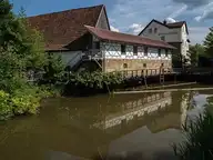 245928