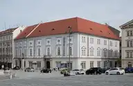 246819