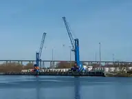 247900