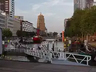 252330