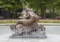 252498