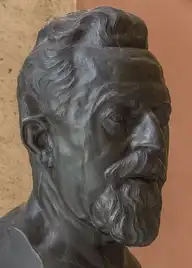 253081