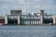 253624
