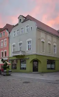254529